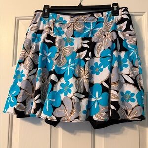 SparkleSkirts Teal and White Running Skirt with Matching Compression Shorts XL